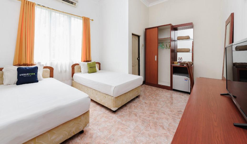 Foto Urbanview Hotel Ratu Elok Syariah by RedDoorz